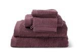 Serviette de bain moderne, de couleur figue en coton de la collection COMO