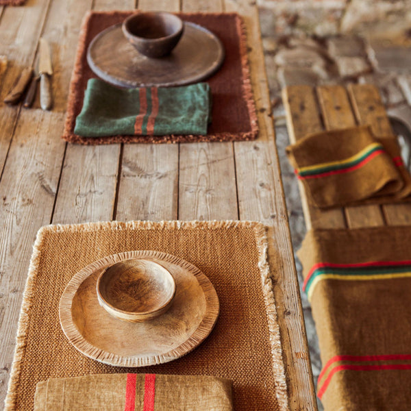 Jasper placemats in linen, wool and polyamide, warm colors, dense texture, size 35 x 50 cm